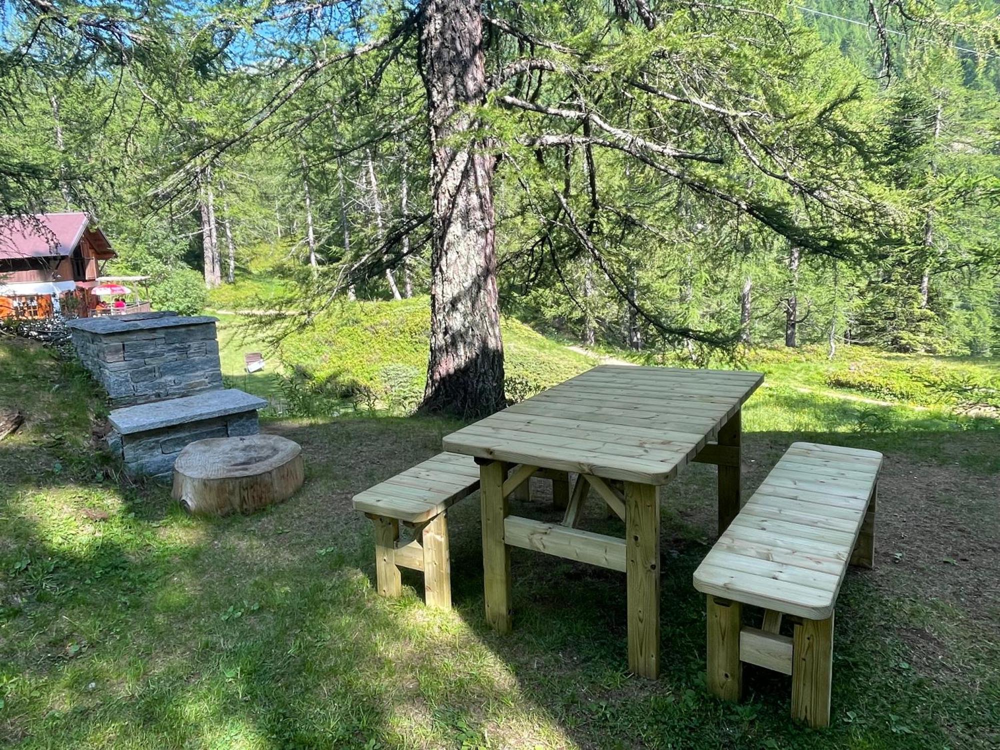 I Larici - Appartamento Per Sognare Alpe Devero Exterior foto